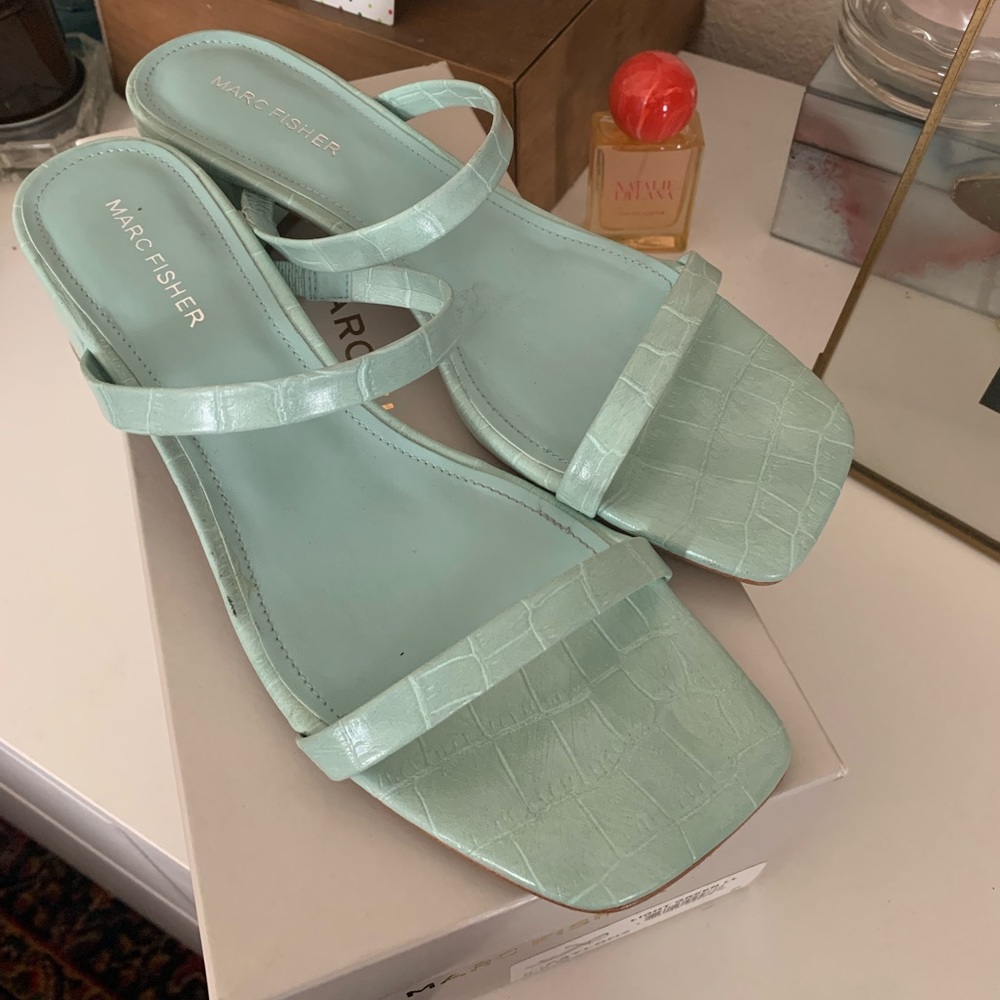 Marc Fisher heels